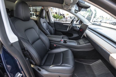 2024 Tesla Model Y Performance