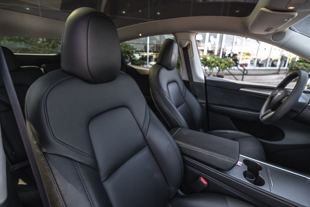 2024 Tesla Model Y Performance