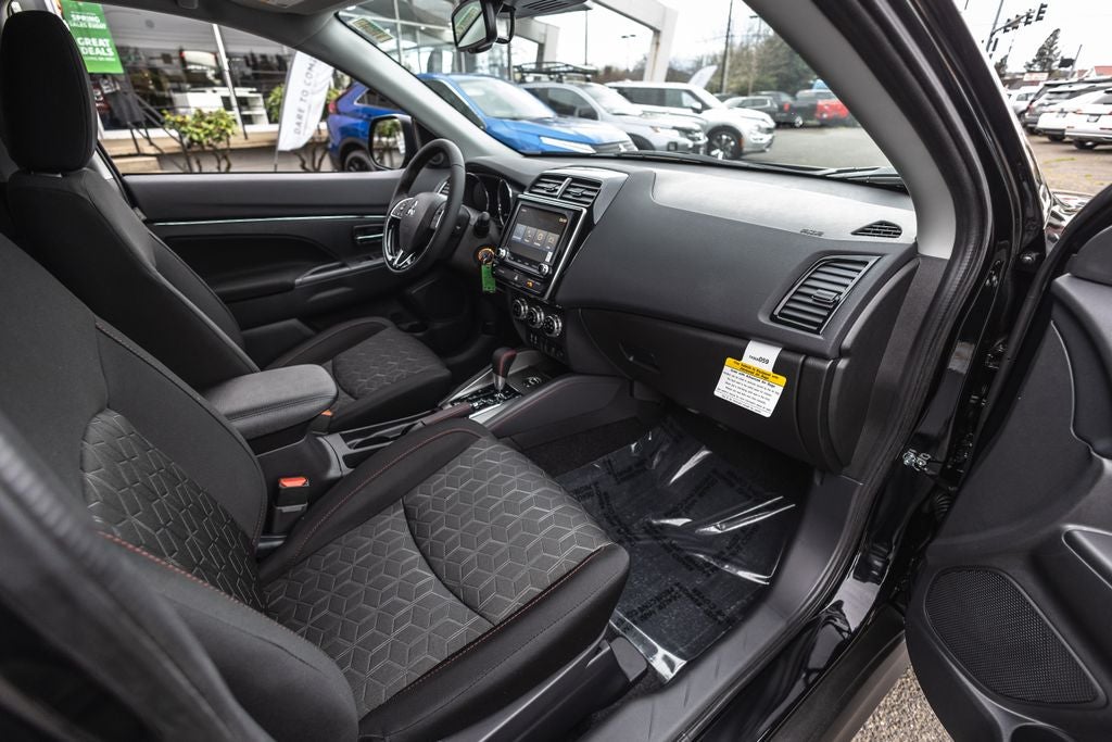 2026 Mitsubishi Outlander Sport 2.0 LE