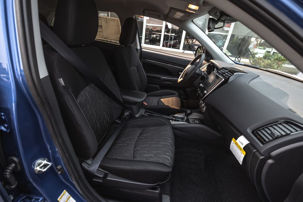 2027 Mitsubishi Outlander Sport 2.0 ES