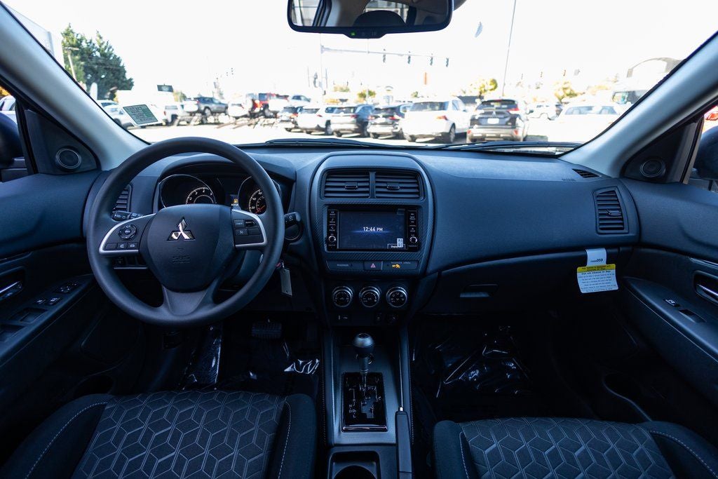 2025 Mitsubishi Outlander Sport 2.0 ES