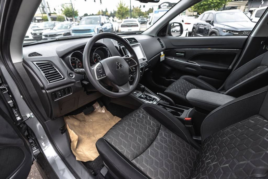 2027 Mitsubishi Outlander Sport 2.0 ES