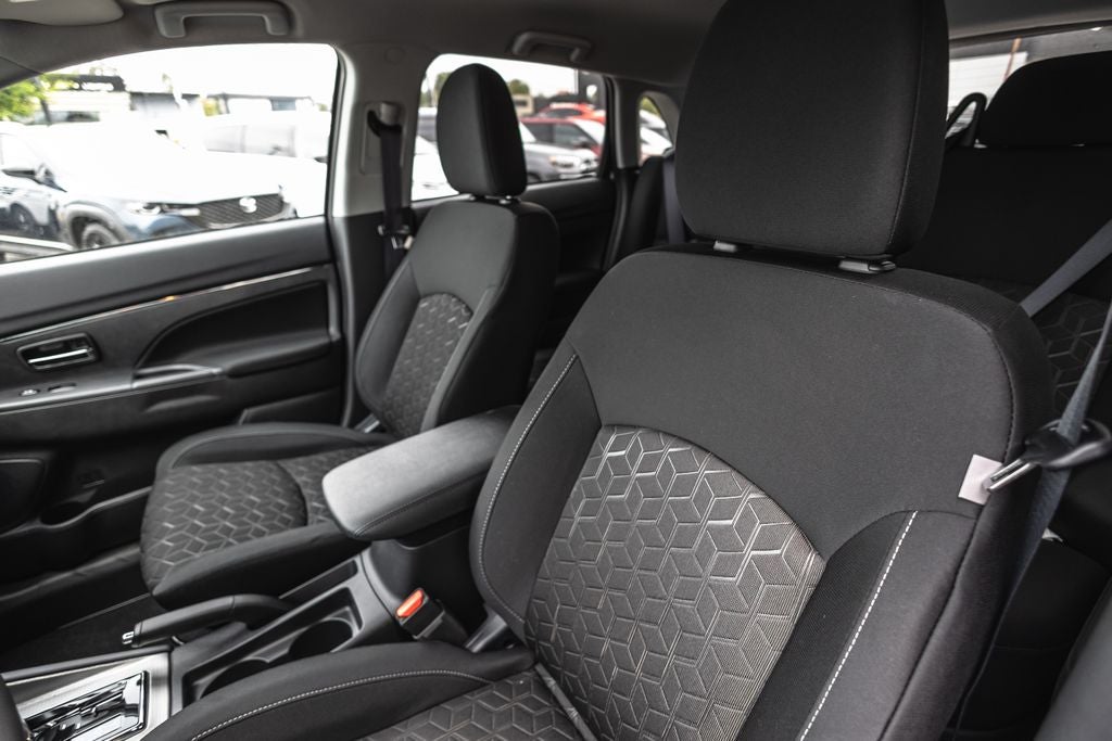 2027 Mitsubishi Outlander Sport 2.0 ES