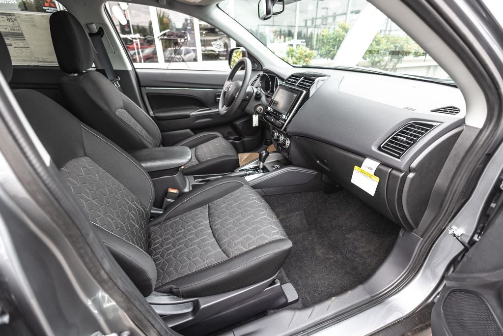 2027 Mitsubishi Outlander Sport 2.0 ES