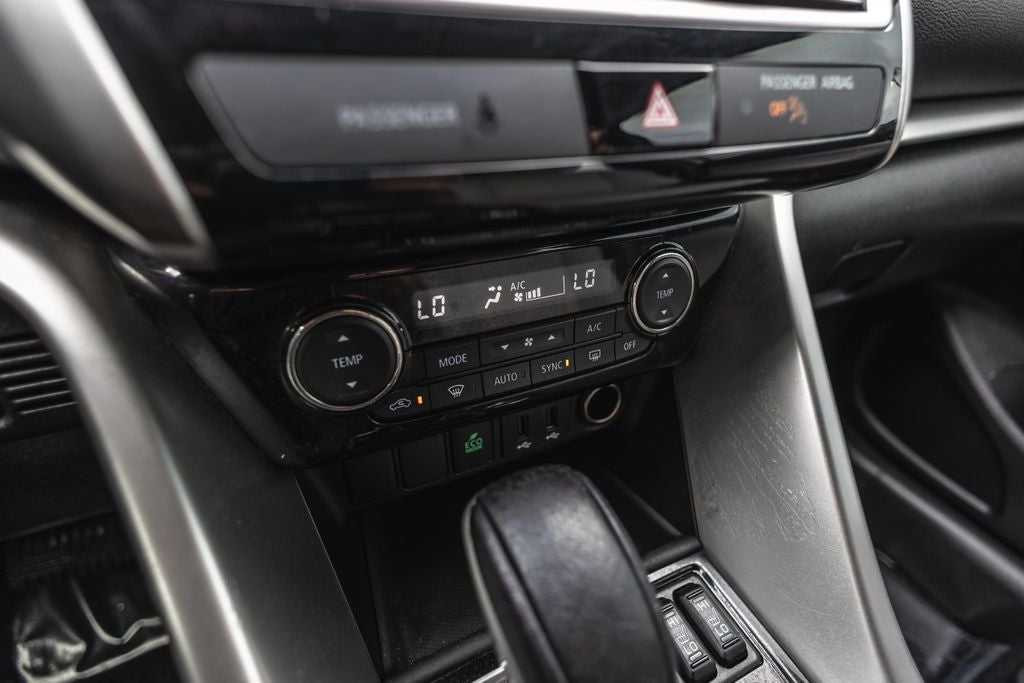 2019 Mitsubishi Eclipse Cross SE