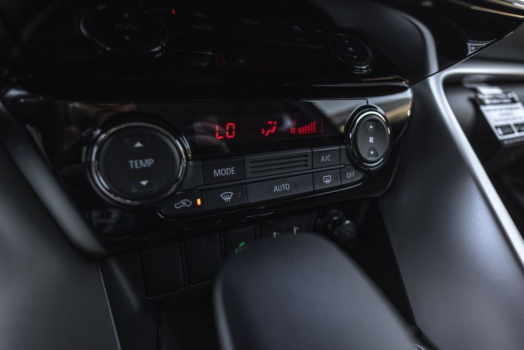 2026 Mitsubishi Eclipse Cross LE