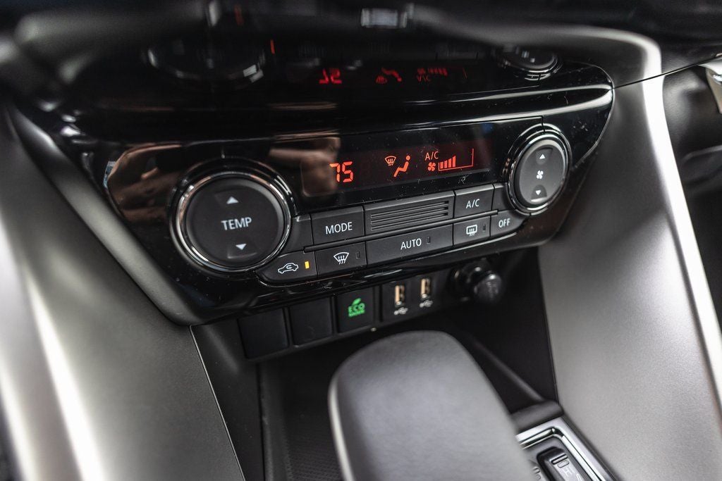 2026 Mitsubishi Eclipse Cross LE