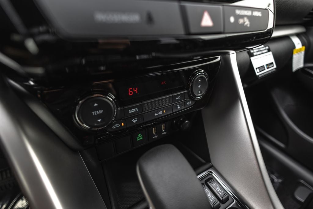 2026 Mitsubishi Eclipse Cross LE