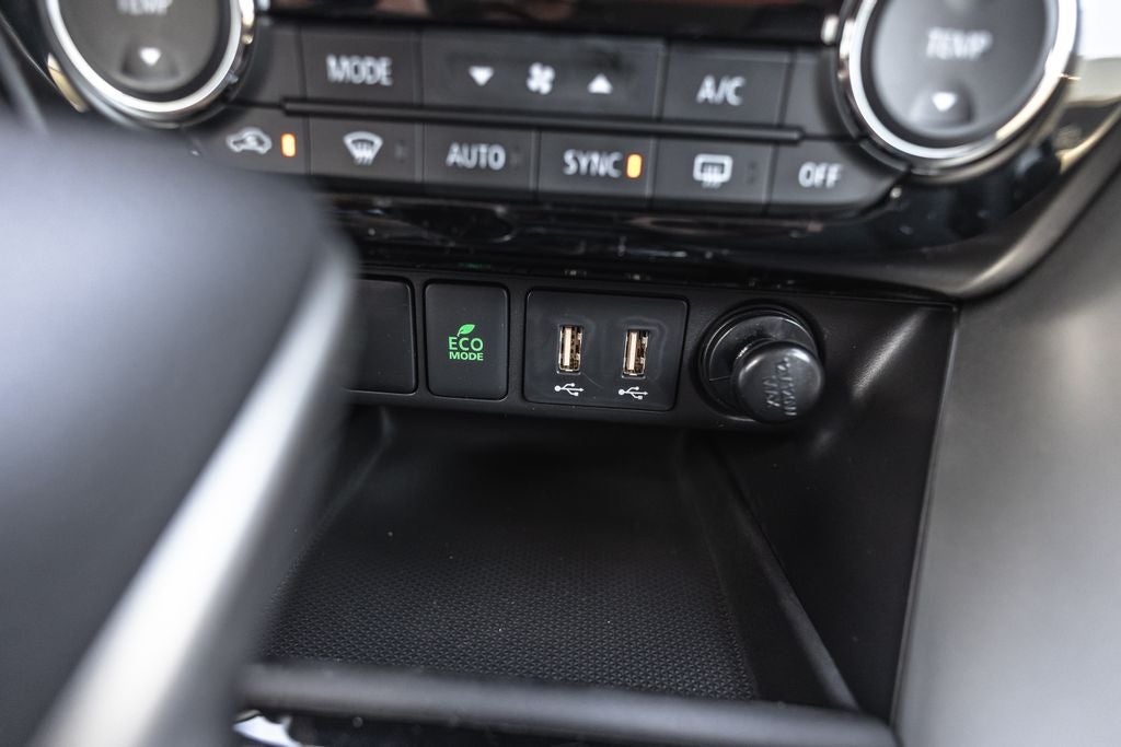 2026 Mitsubishi Eclipse Cross SE