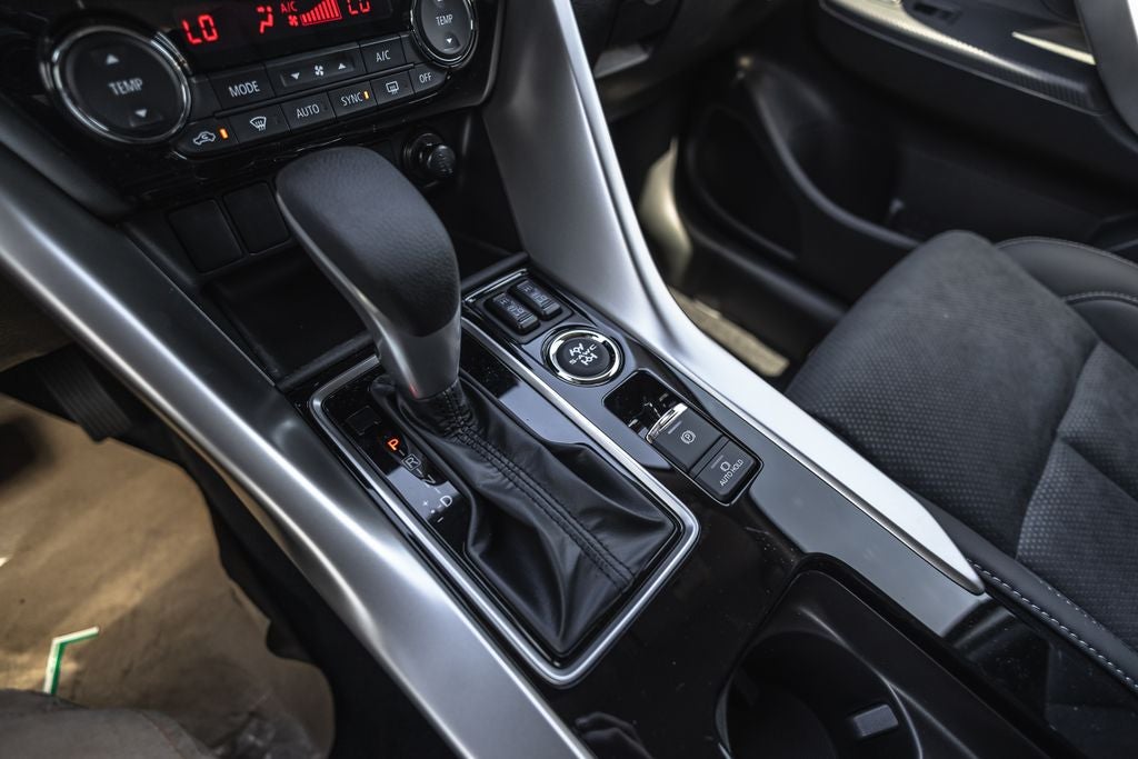 2026 Mitsubishi Eclipse Cross SE