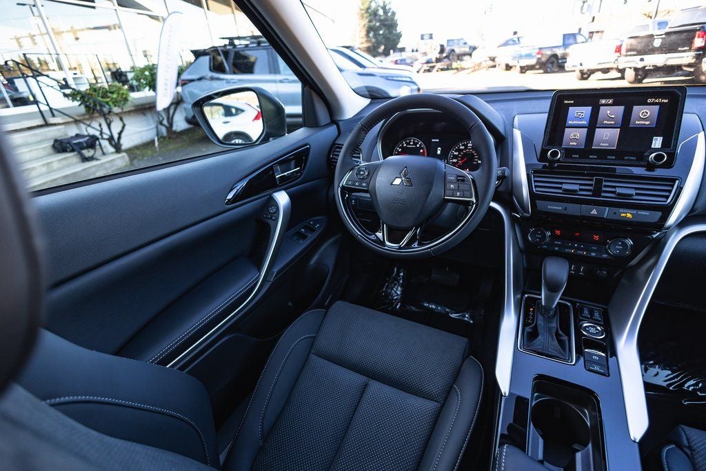 2026 Mitsubishi Eclipse Cross SE