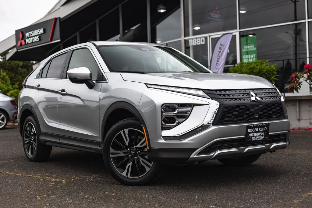 2025 Mitsubishi Eclipse Cross SE S-AWC's photo