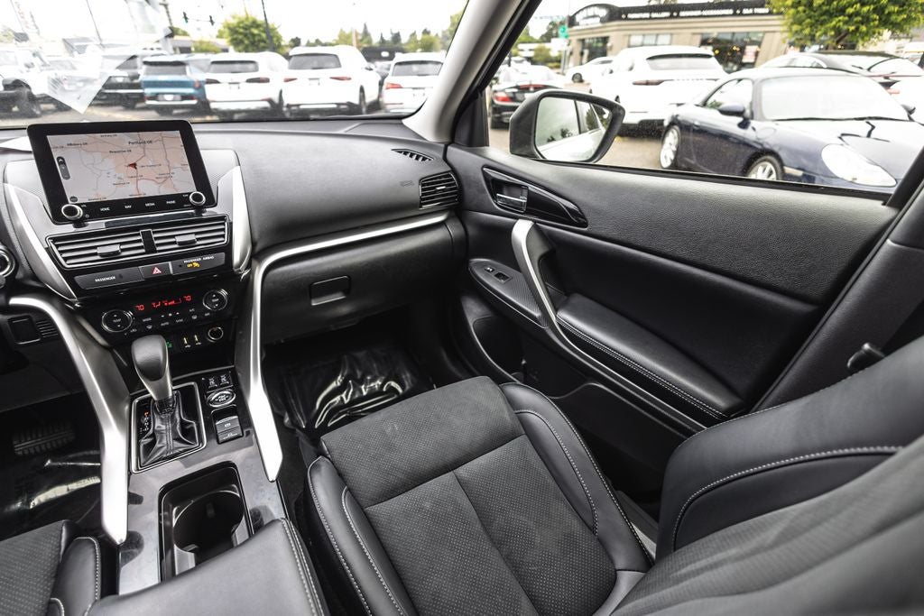 2025 Mitsubishi Eclipse Cross SE