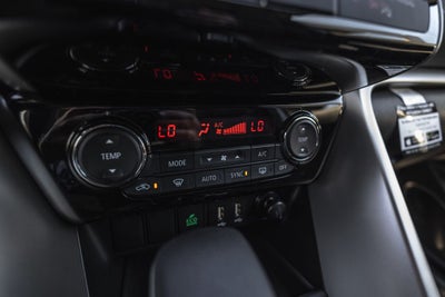 2026 Mitsubishi Eclipse Cross SE