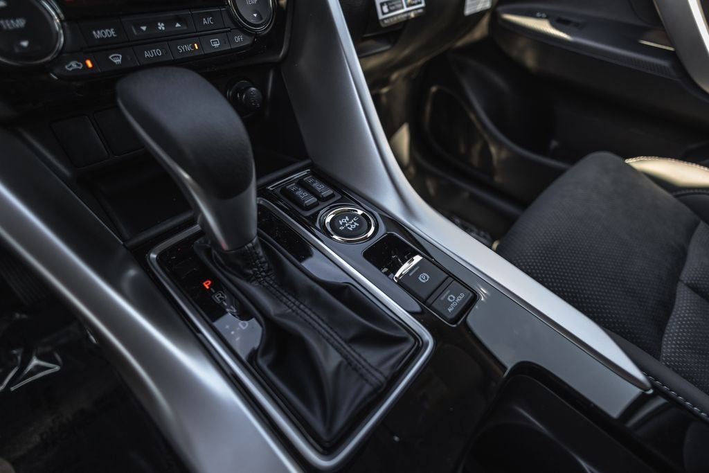 2026 Mitsubishi Eclipse Cross SE