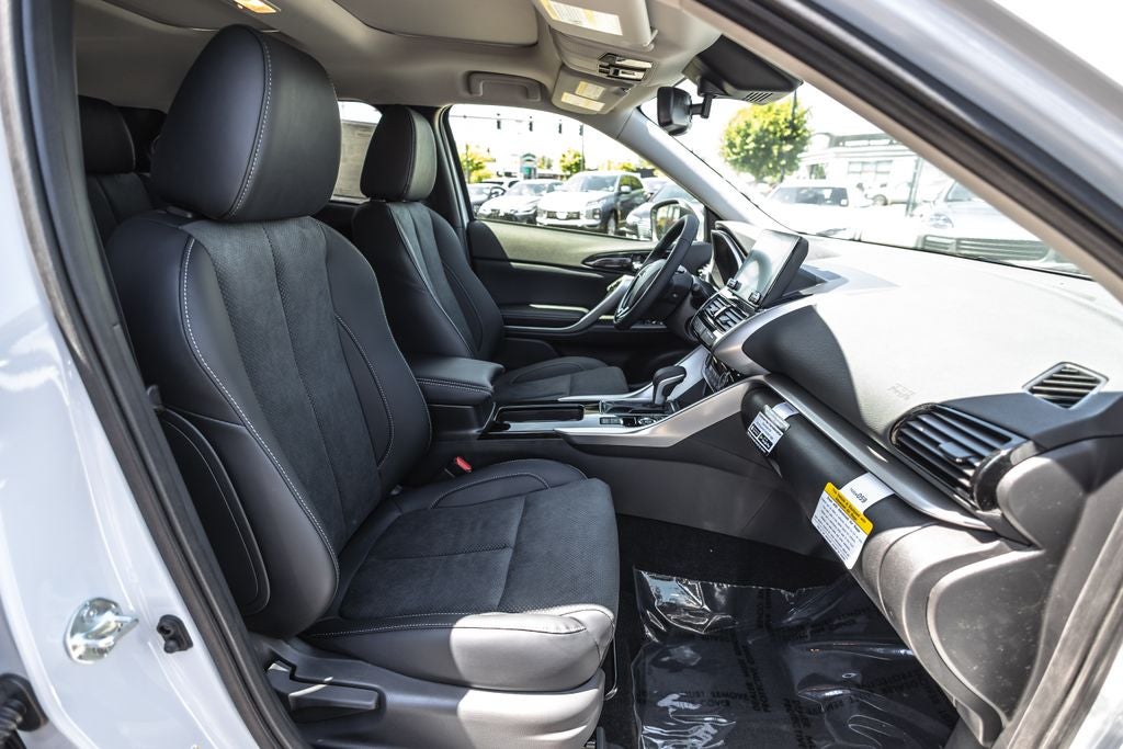 2026 Mitsubishi Eclipse Cross SE
