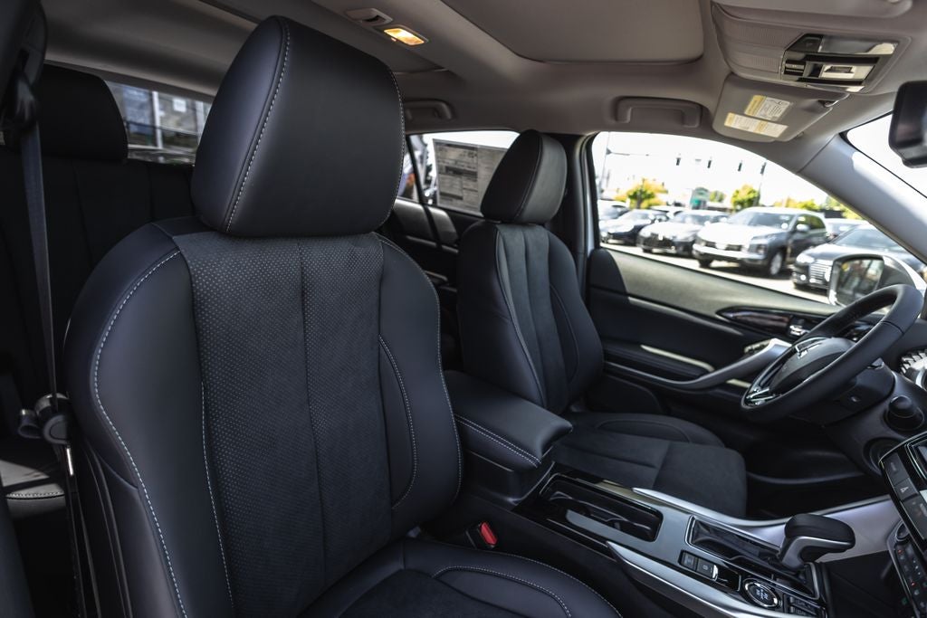 2026 Mitsubishi Eclipse Cross SE