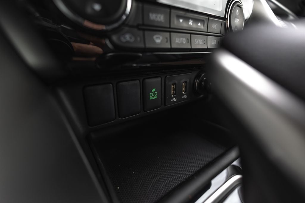 2026 Mitsubishi Eclipse Cross SE