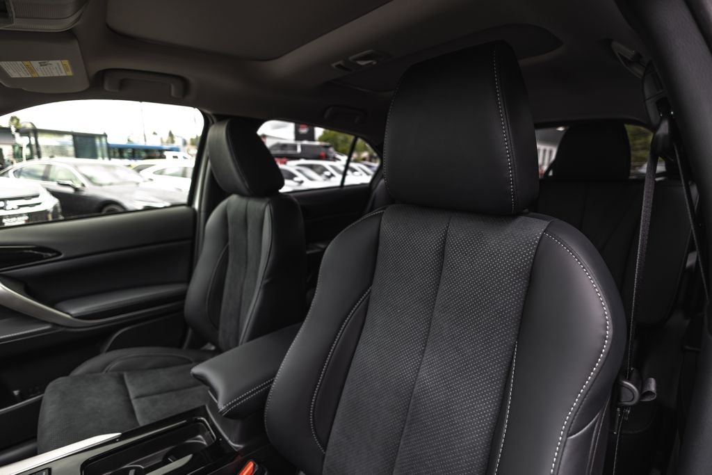 2026 Mitsubishi Eclipse Cross SE