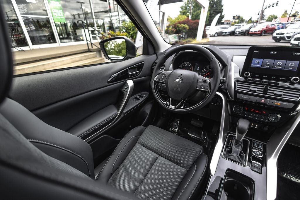 2026 Mitsubishi Eclipse Cross SE