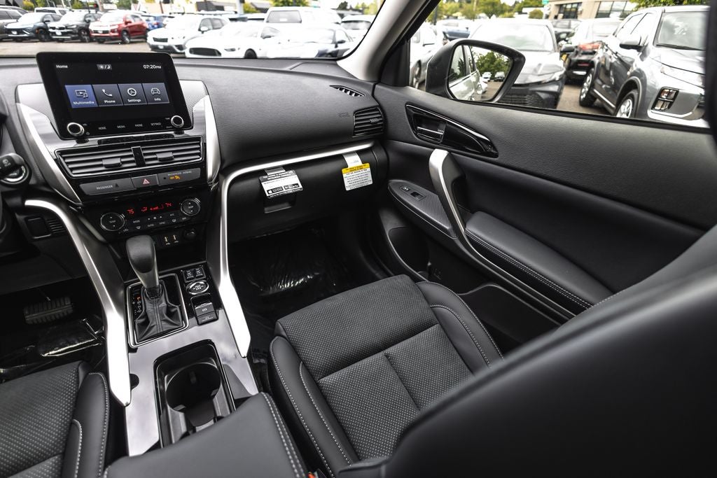 2026 Mitsubishi Eclipse Cross SE