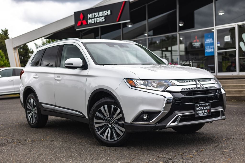 2020 Mitsubishi Outlander SEL S-AWC's photo
