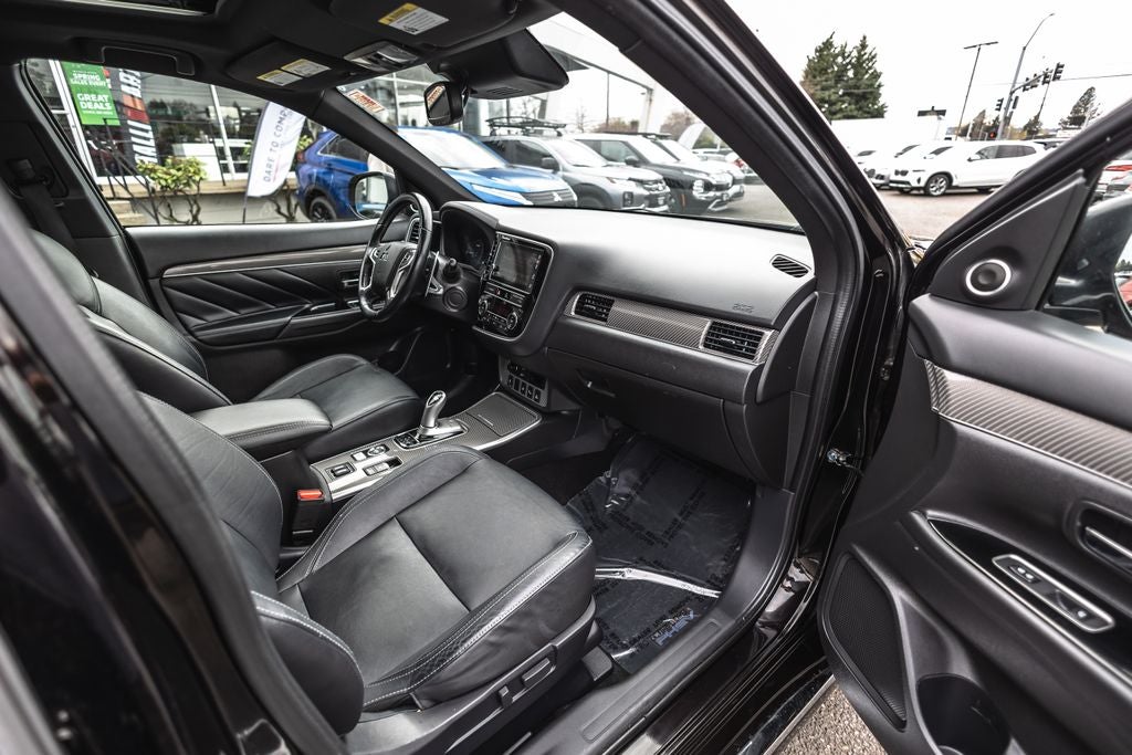 2019 Mitsubishi Outlander PHEV GT