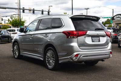 2022 Mitsubishi Outlander PHEV SEL
