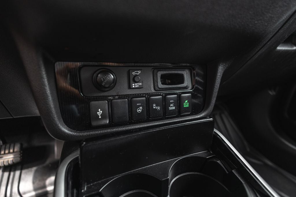 2022 Mitsubishi Outlander PHEV SEL