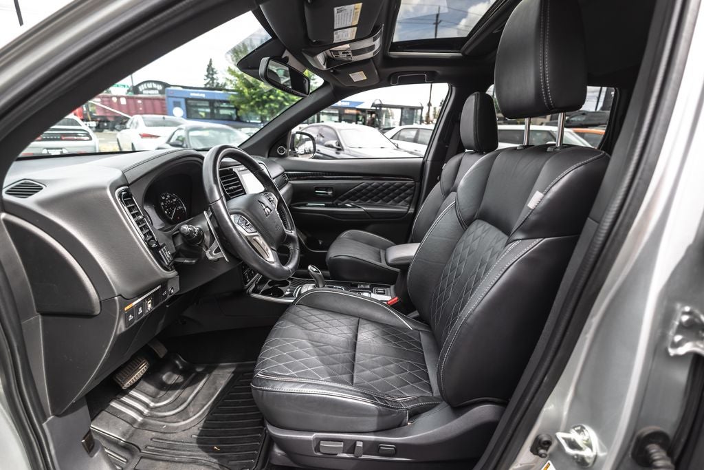 2022 Mitsubishi Outlander PHEV SEL