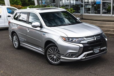 2022 Mitsubishi Outlander PHEV SEL