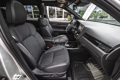 2022 Mitsubishi Outlander PHEV SEL