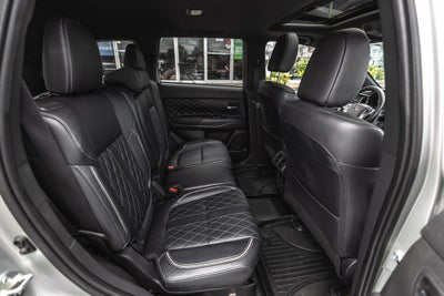 2022 Mitsubishi Outlander PHEV SEL