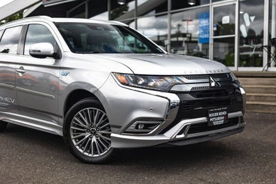 2022 Mitsubishi Outlander PHEV SEL