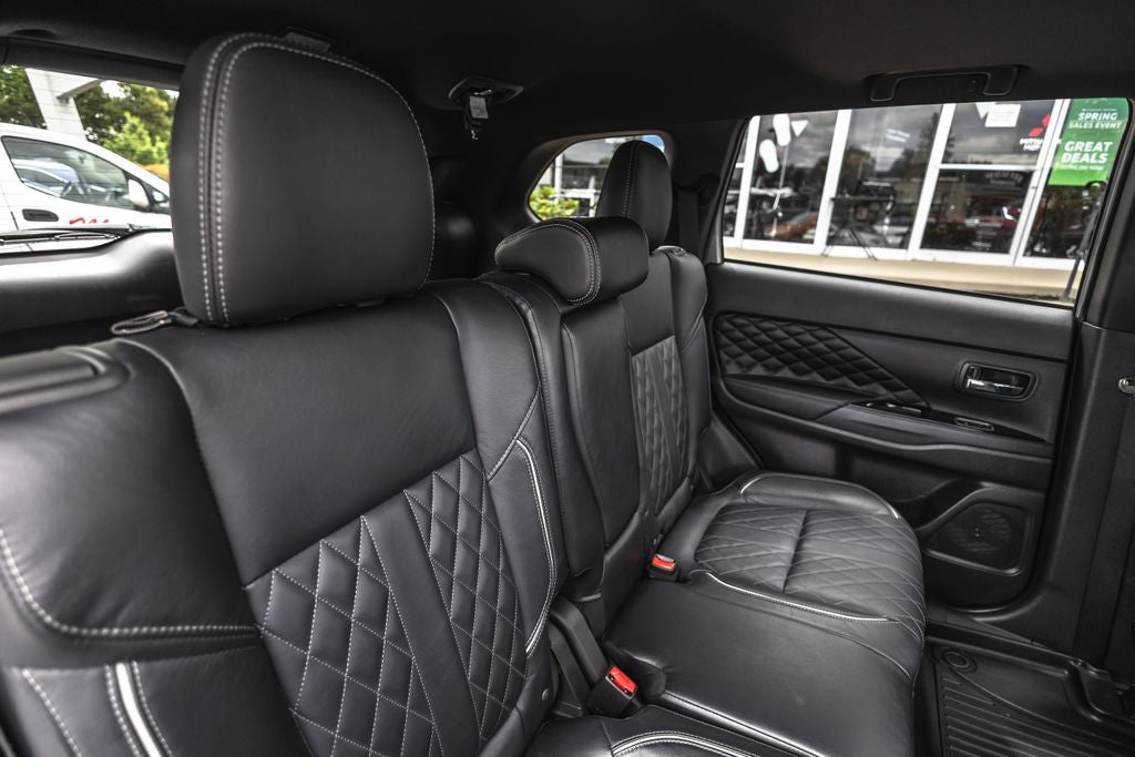 2022 Mitsubishi Outlander PHEV SEL