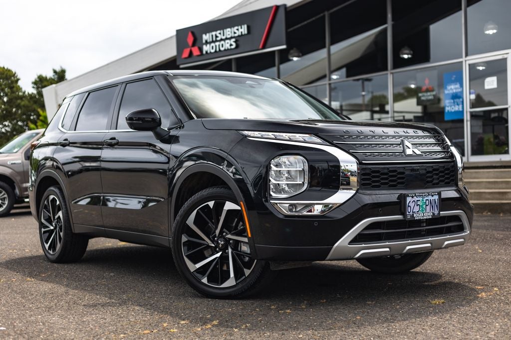 2024 Mitsubishi Outlander SE S-AWC's photo