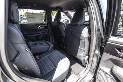 2026 Mitsubishi Outlander LE