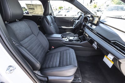 2026 Mitsubishi Outlander LE
