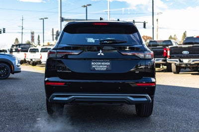 2026 Mitsubishi Outlander SE