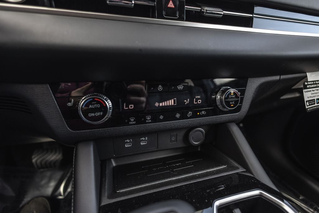 2026 Mitsubishi Outlander Trail Edition