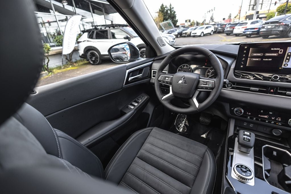 2026 Mitsubishi Outlander Trail Edition