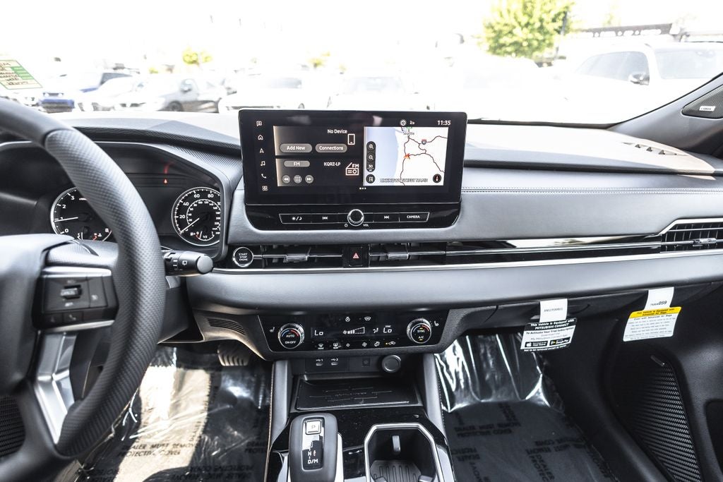 2026 Mitsubishi Outlander LE
