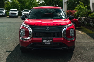 2026 Mitsubishi Outlander LE
