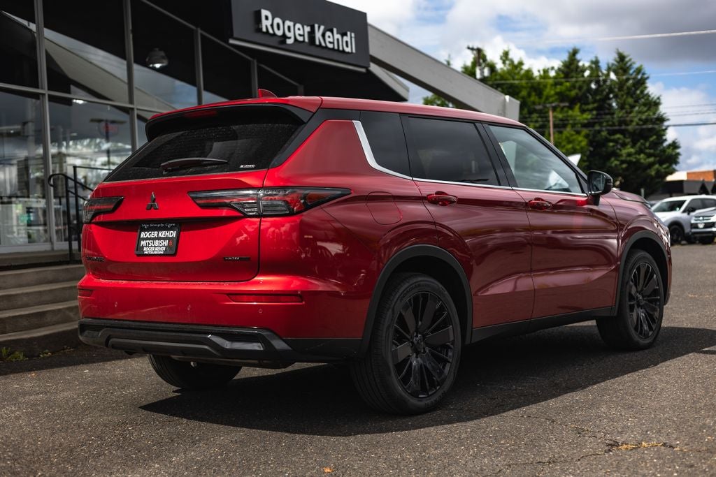 2026 Mitsubishi Outlander LE