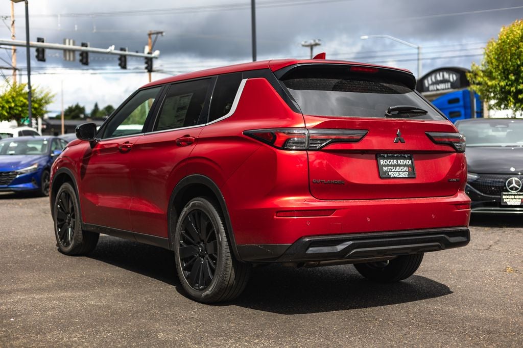 2026 Mitsubishi Outlander LE