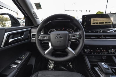 2026 Mitsubishi Outlander Trail Edition