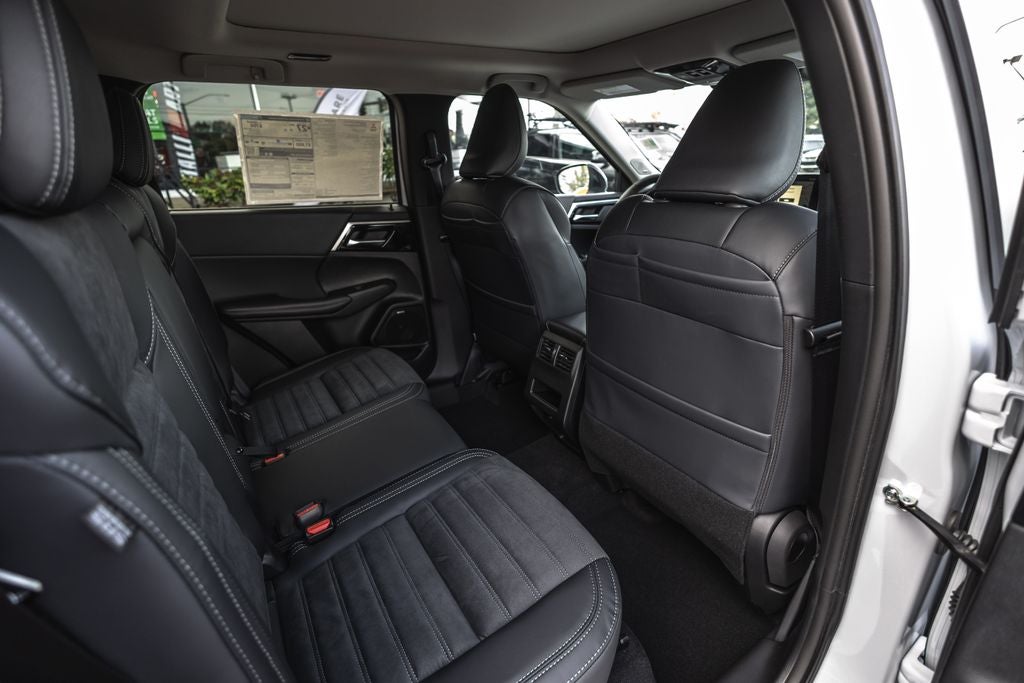 2026 Mitsubishi Outlander Trail Edition