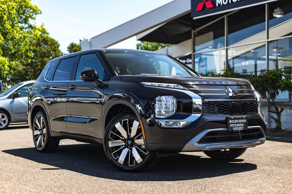 2026 Mitsubishi Outlander SE