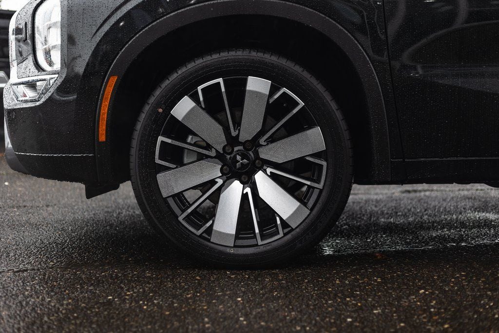 2025 Mitsubishi Outlander Platinum Edition