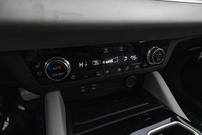 2025 Mitsubishi Outlander Platinum Edition